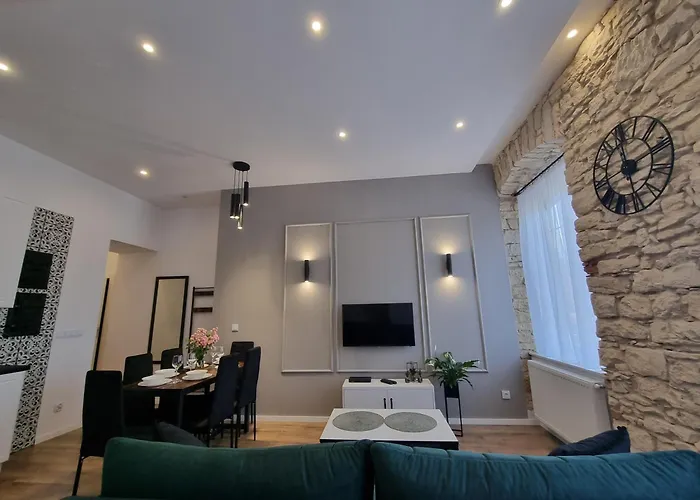 Bialy Kruk Vis-a-vis Jasnej Gory 2a Apartmán *